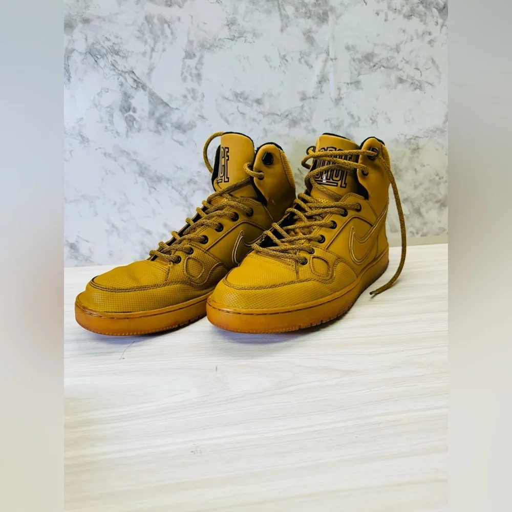 Nike elevate your